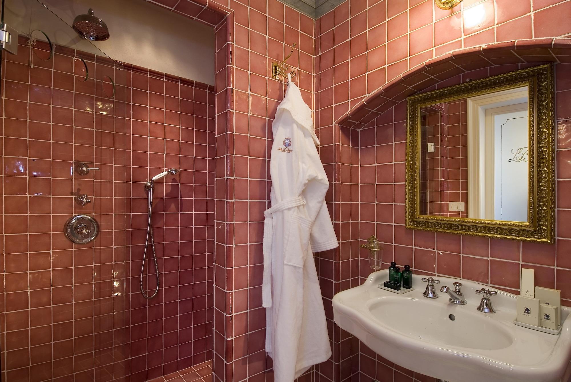 Villa La Borghetta Spa Resort Филине Валдарно Екстериор снимка