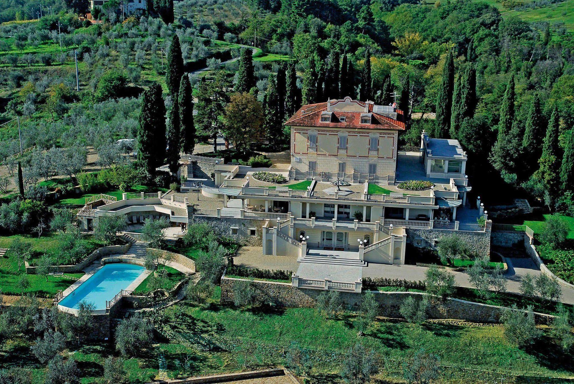 Villa La Borghetta Spa Resort Филине Валдарно Екстериор снимка