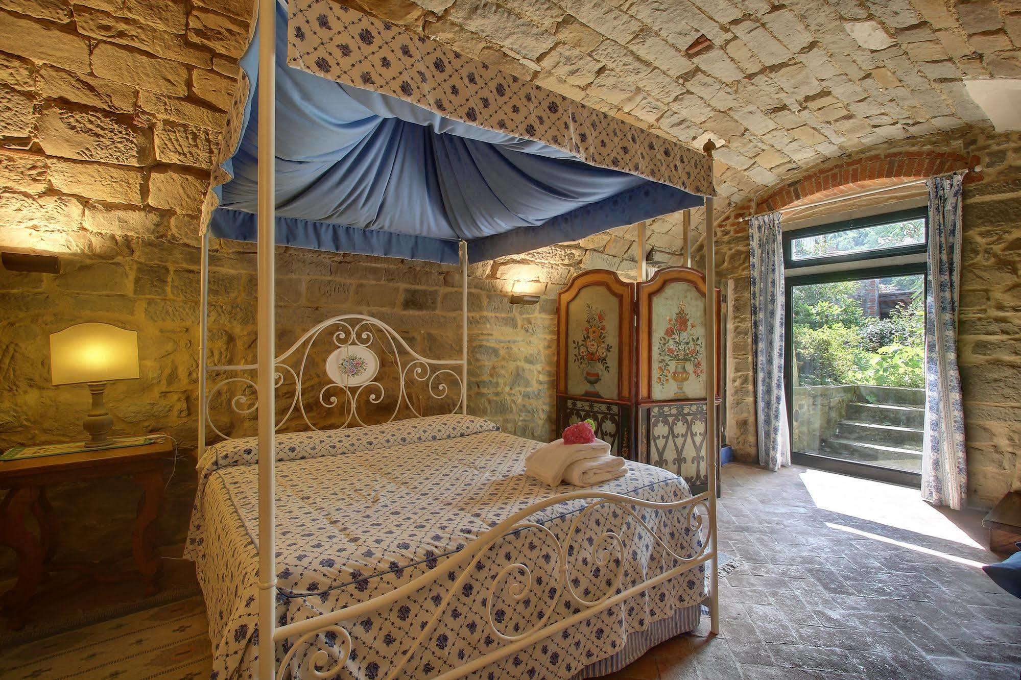 Villa La Borghetta Spa Resort Филине Валдарно Екстериор снимка