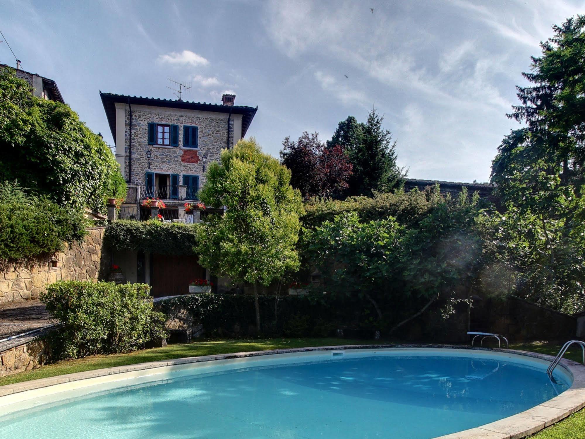 Villa La Borghetta Spa Resort Филине Валдарно Екстериор снимка