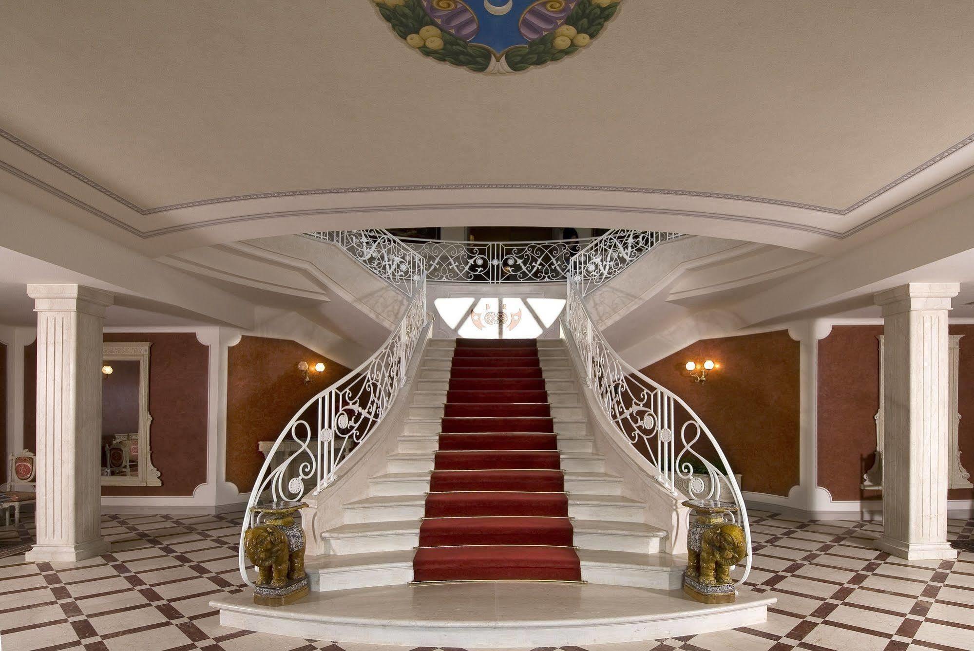 Villa La Borghetta Spa Resort Филине Валдарно Екстериор снимка